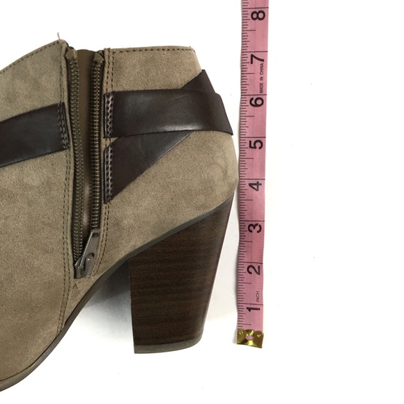 Carlos Santana Harvest Belted Booties 6.5 - Picture 8 of 9